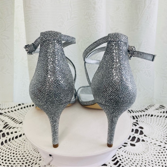 Michael Kors Ava Mid Sandal Size 8.5 Silver Color NEW WITH BOX.#0679 - Picture 10 of 17